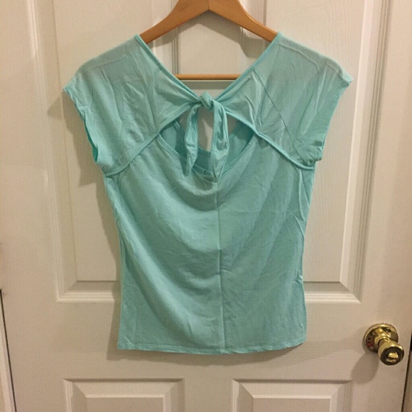 GAP Tops - EUC* Gap~ Yoga Tencel/Spandex Aqua Bow Tie